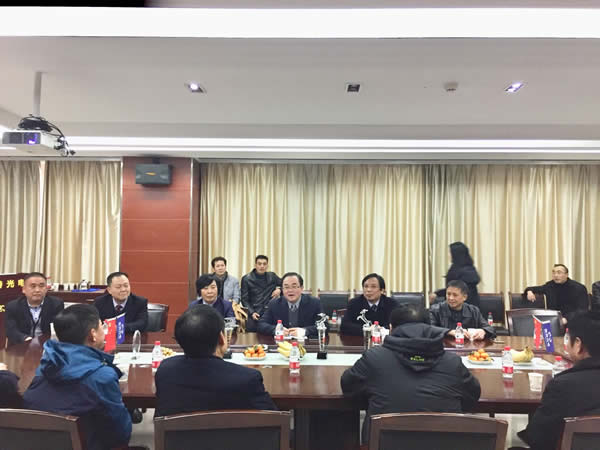 强强联合谋发展 尊龙凯时就是博官方砥砺谱新章